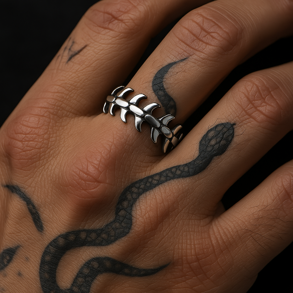 Vertebrae Ring