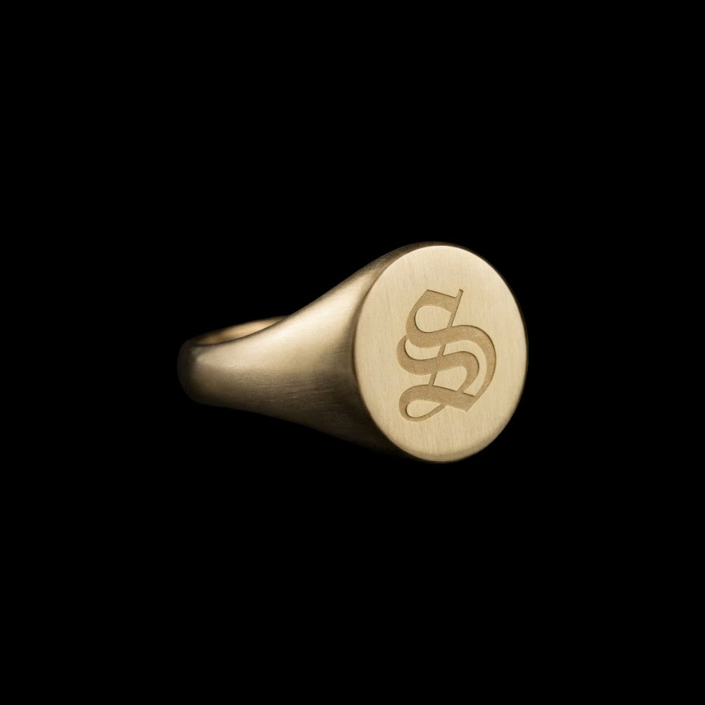 Custom Circle Signet Ring