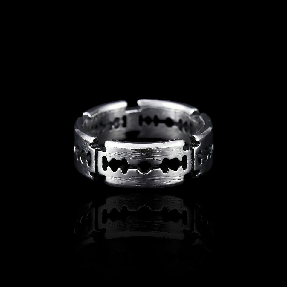 Razor Ring
