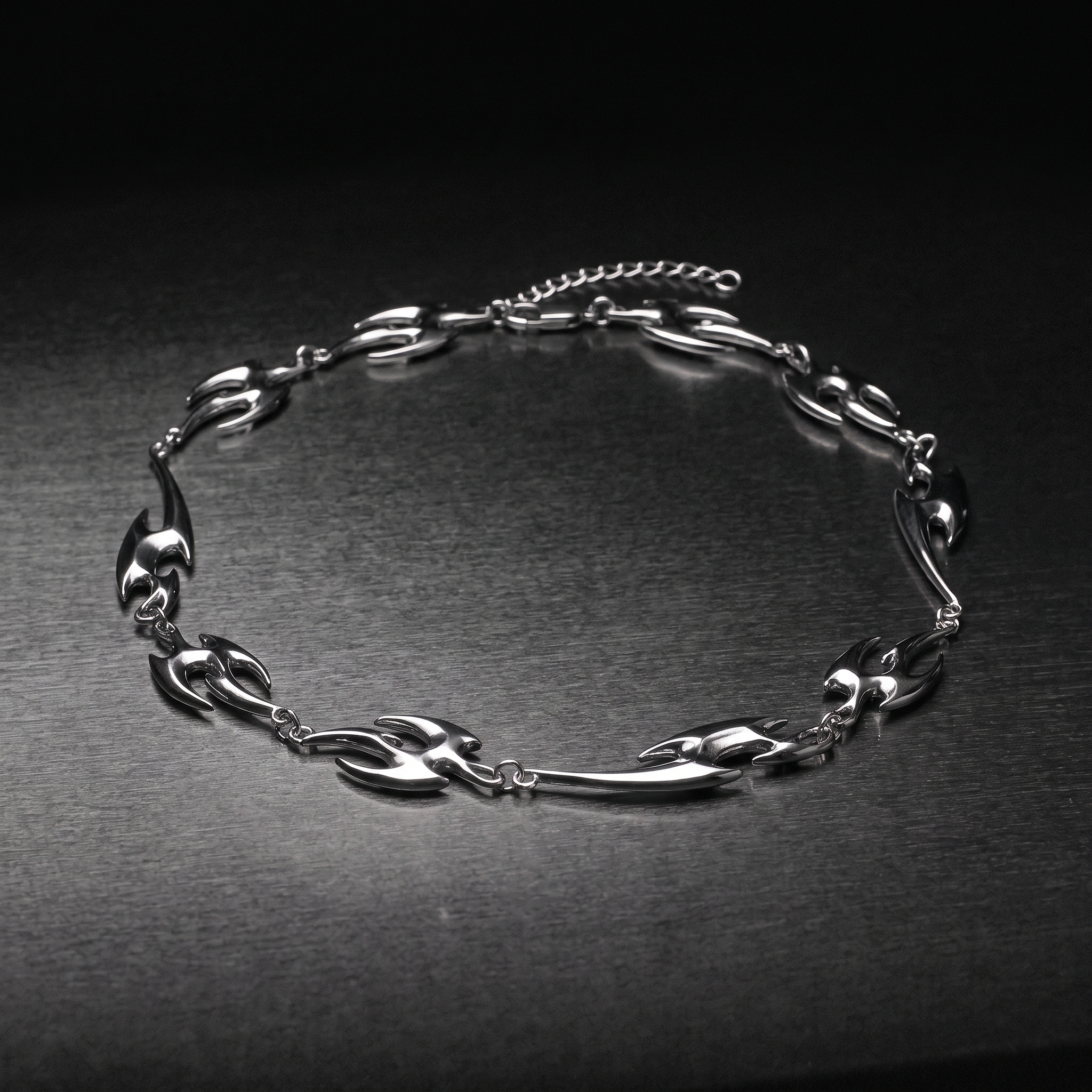 Lacerate Chain