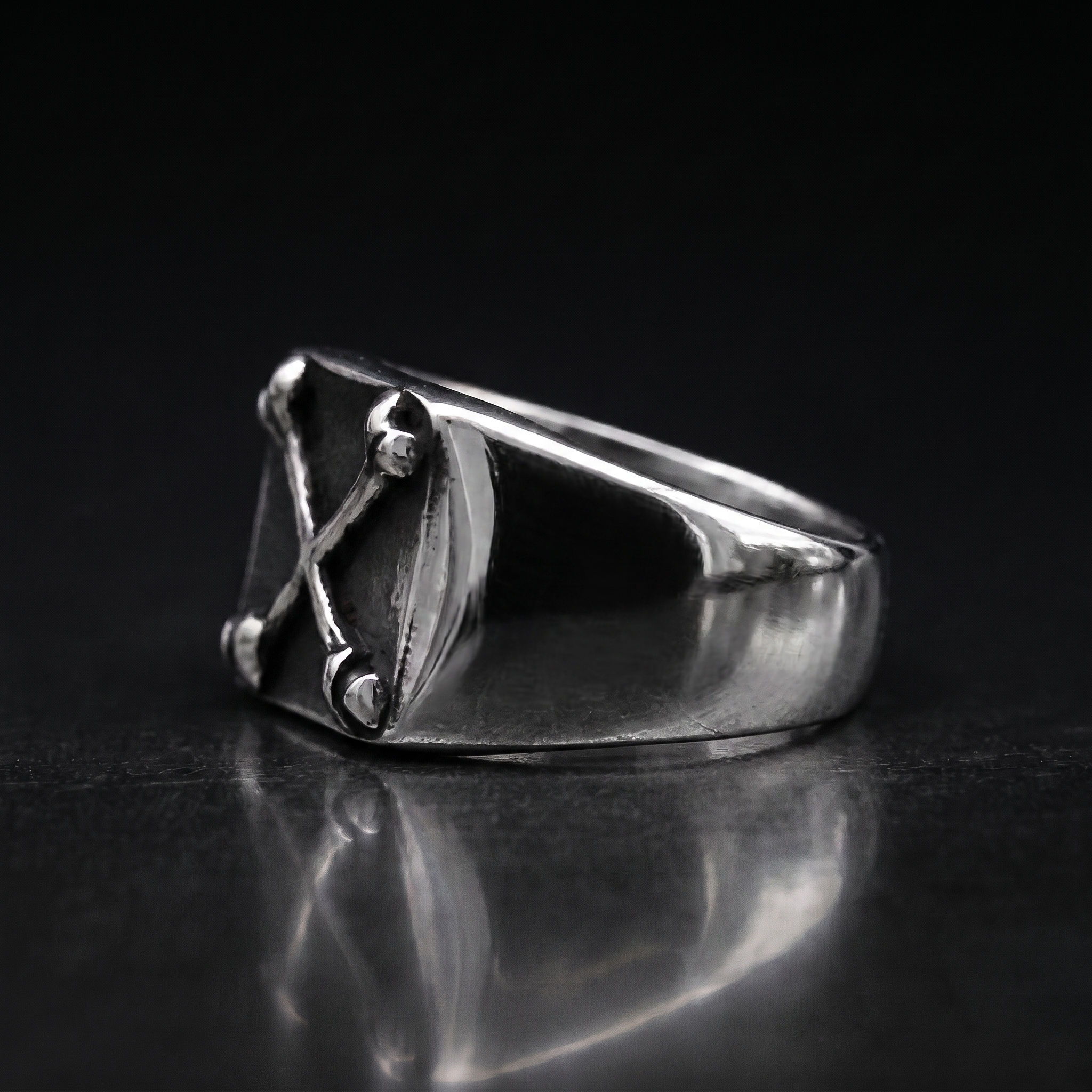 Bones Ring