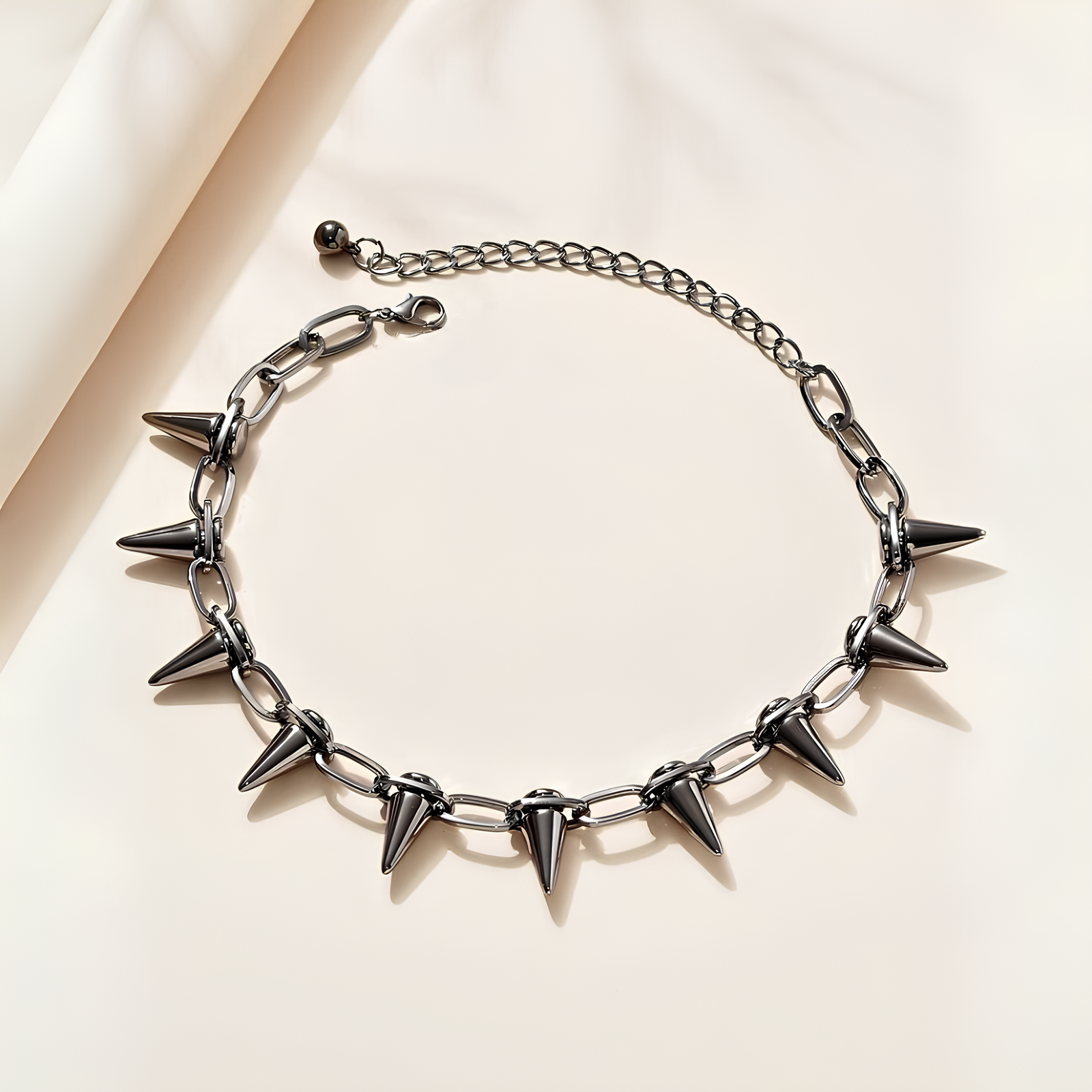 Spike Choker