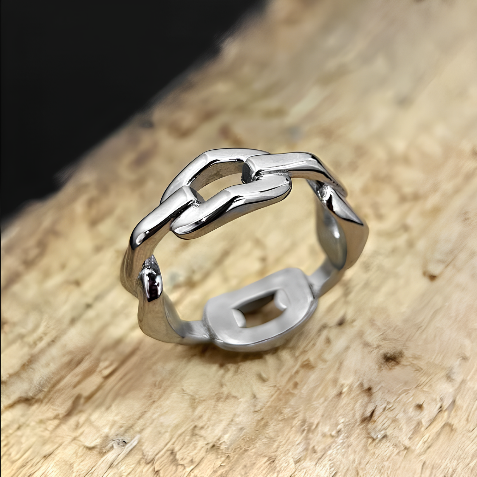 Chainbreaker Ring