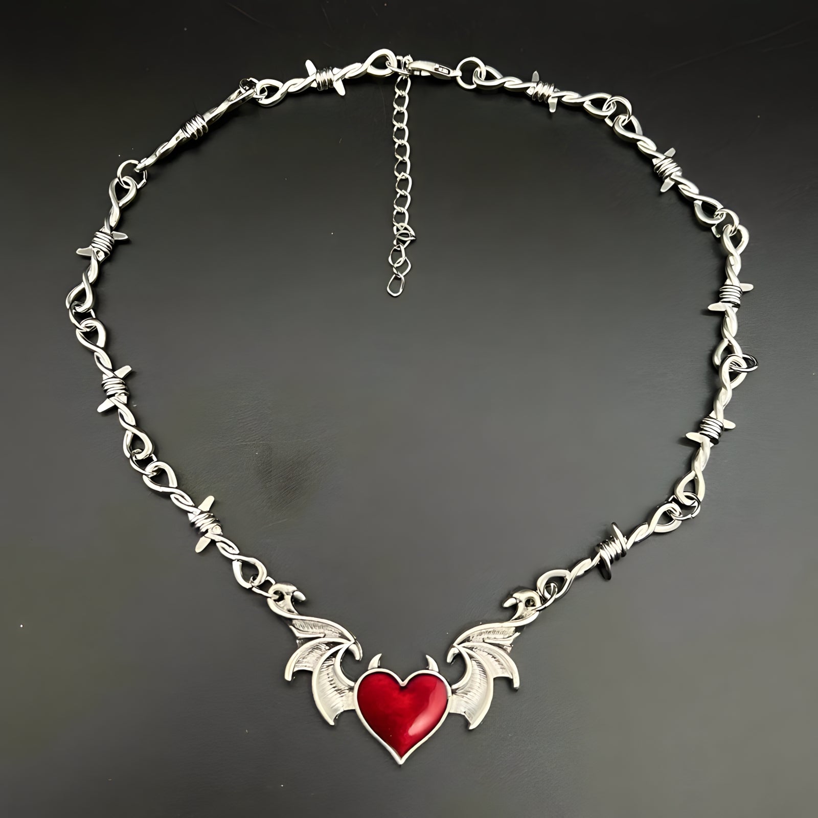 Barbed Darkheart Necklace