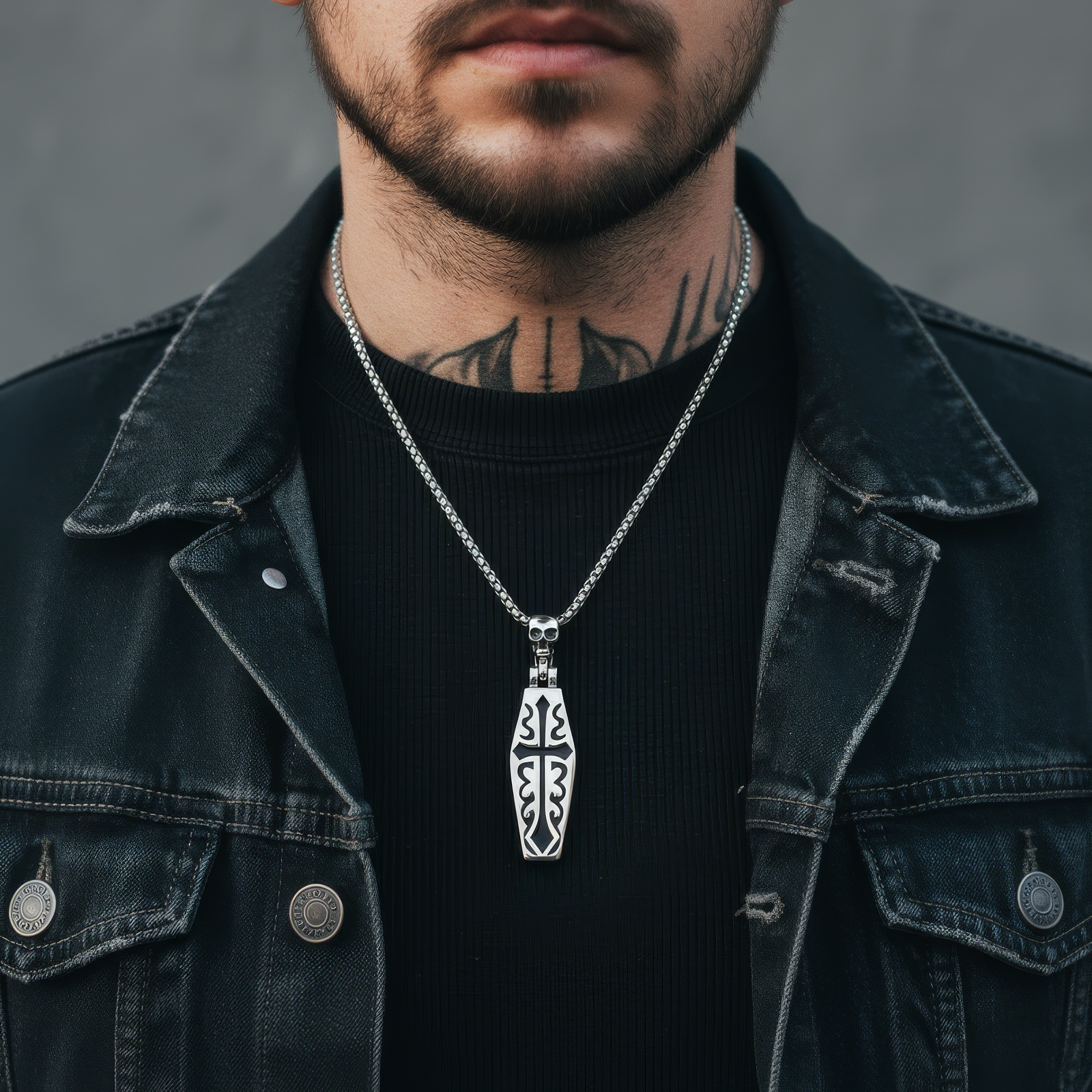 Six Feet Necklace