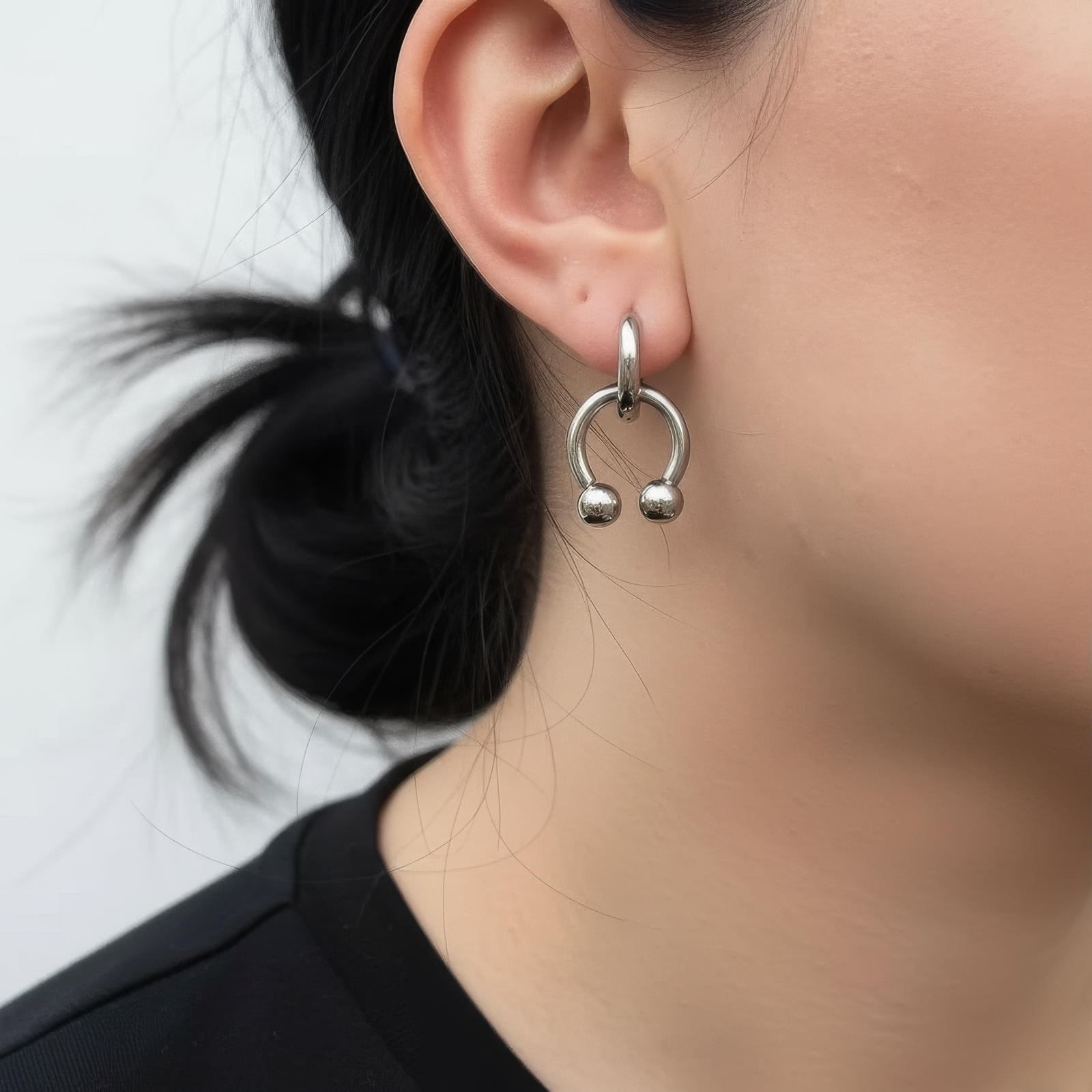 Horseshoe Hoops
