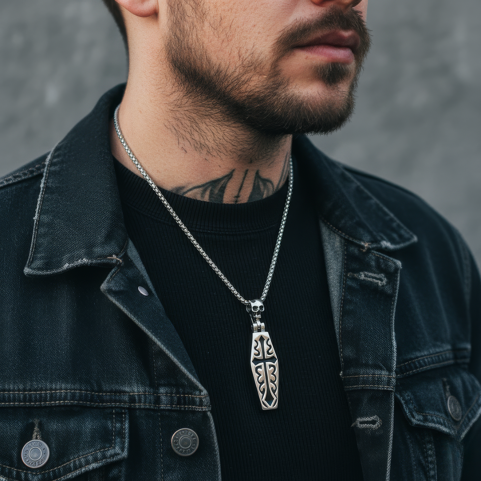 Six Feet Necklace