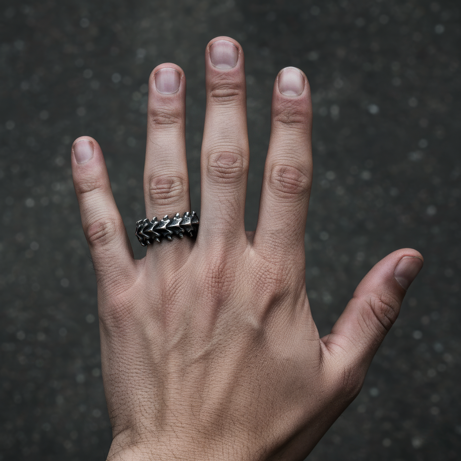 Spinebreaker Ring