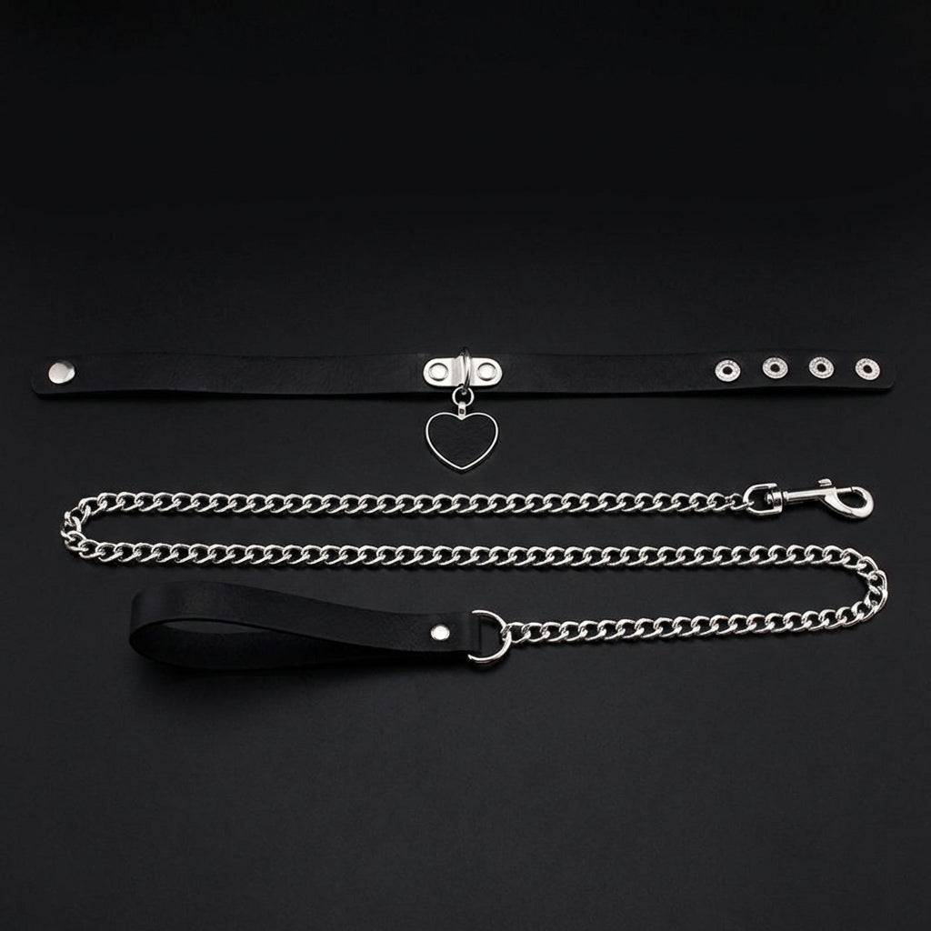 Black Heart Leash Choker