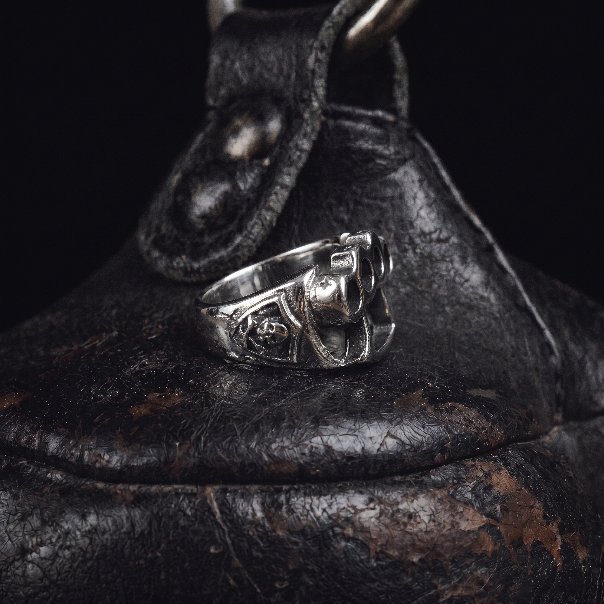 Trauma Ring