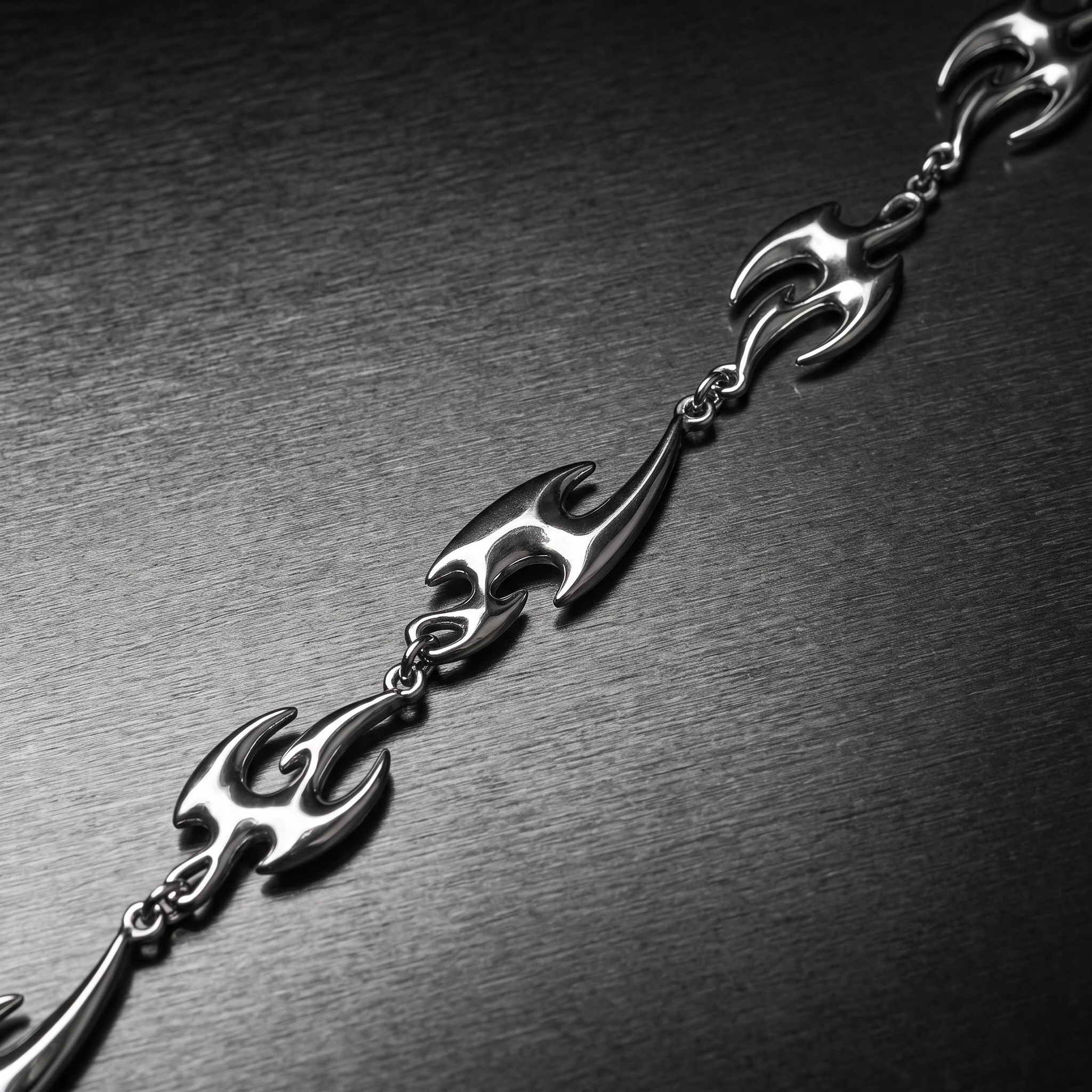 Lacerate Chain