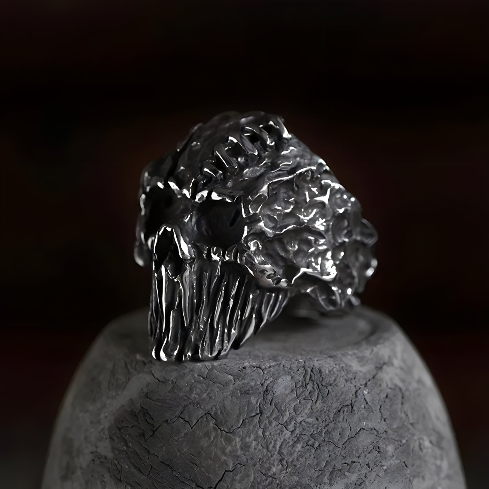 Macabre Ring