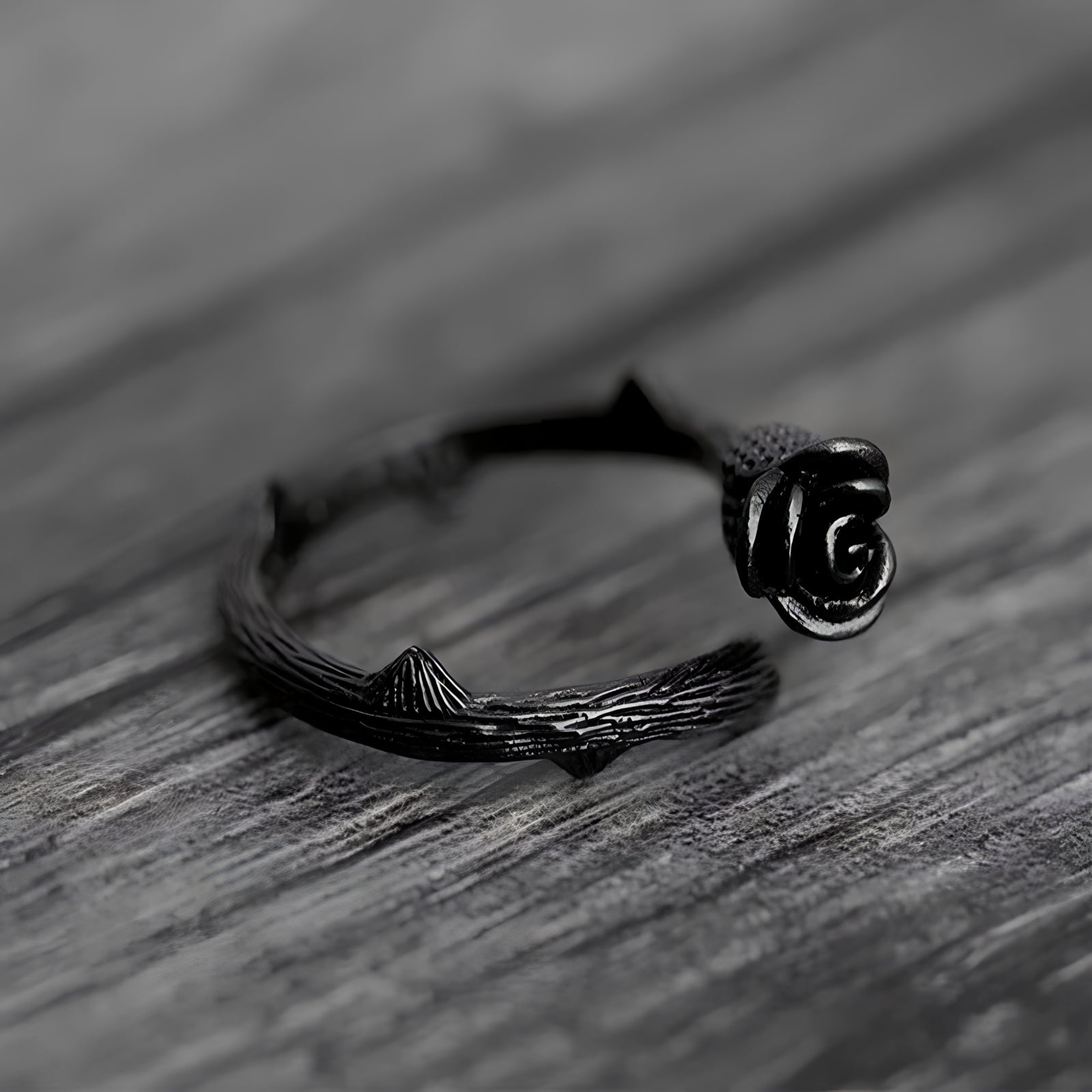 Thorn Ring