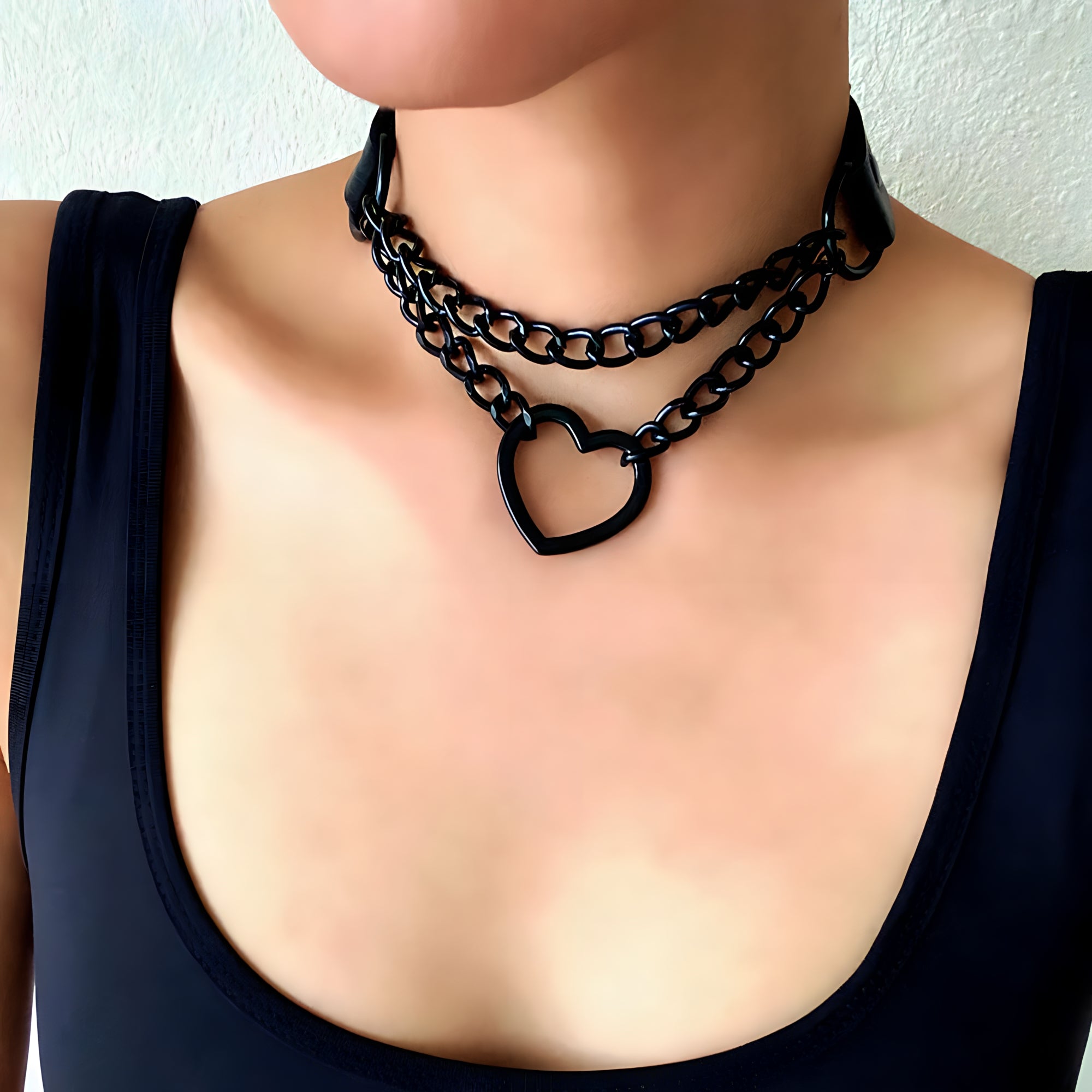 Heart Chain Leather Choker